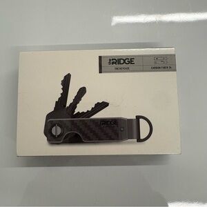 The Ridge KeyCase Carbon Fiber 3K Slim Key Organizer Holds 2–6 Keys